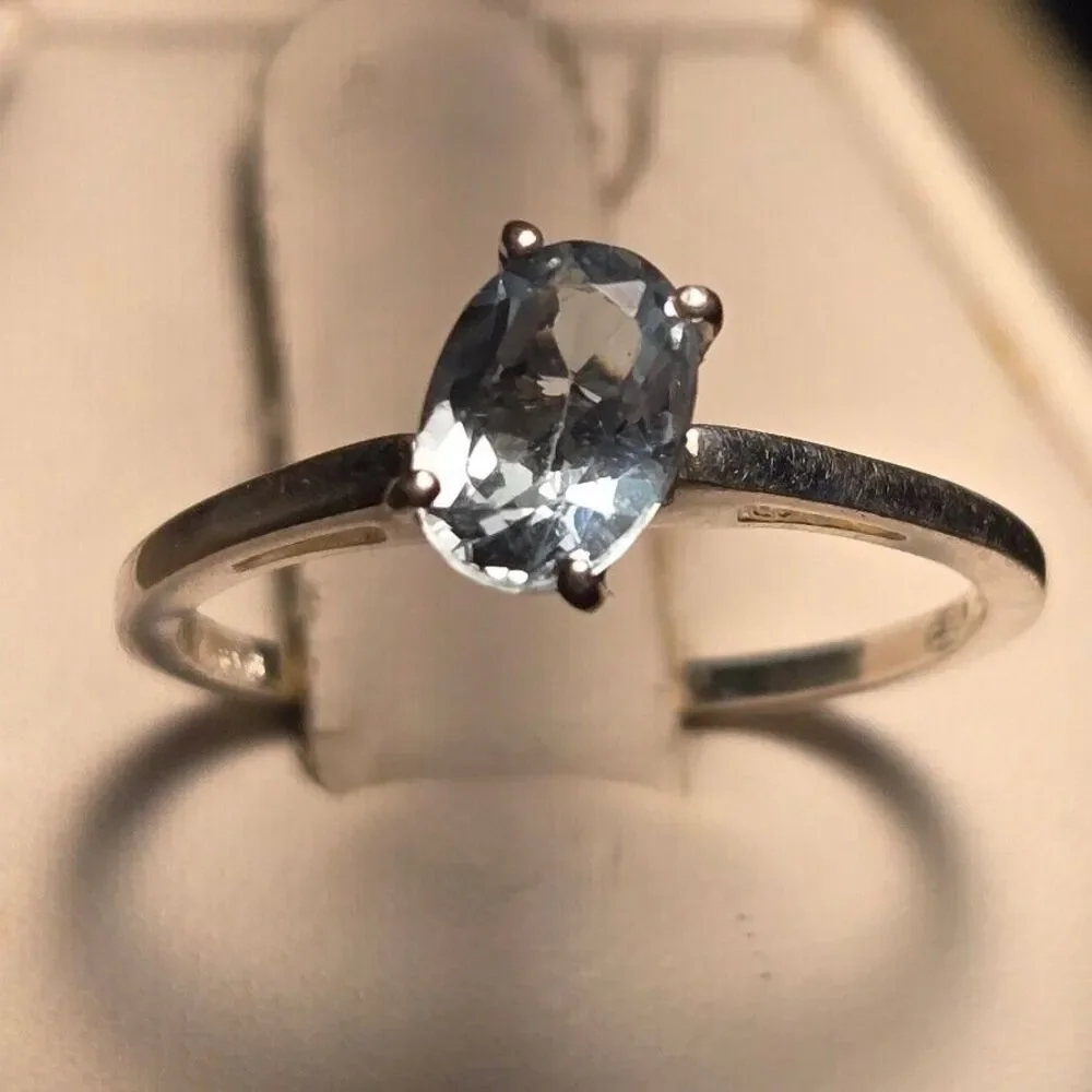 Baby Blue Solitaire vintage sterling silver ring sz 7